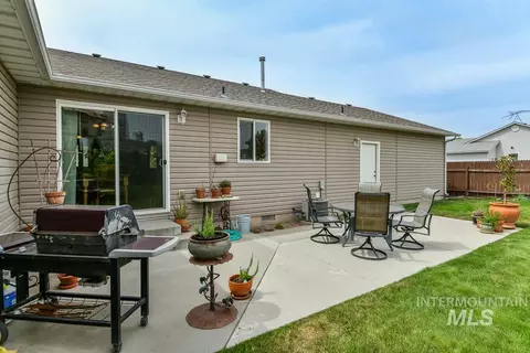 Exterior - 2584 W 8th St, Weiser, ID 83672 photo 9 of 11