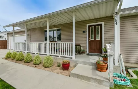 Exterior - 2584 W 8th St, Weiser, ID 83672 photo 4 of 11