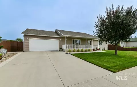 Exterior - 2584 W 8th St, Weiser, ID 83672 photo 3 of 11