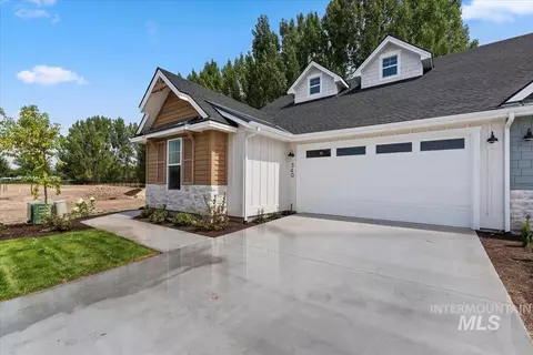 Exterior - 340 N Blossom River Ln, Eagle, ID 83616 photo 2 of 4