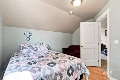 Bedroom - 1932 Miller, Adrian, OR 97901 photo 6 of 8