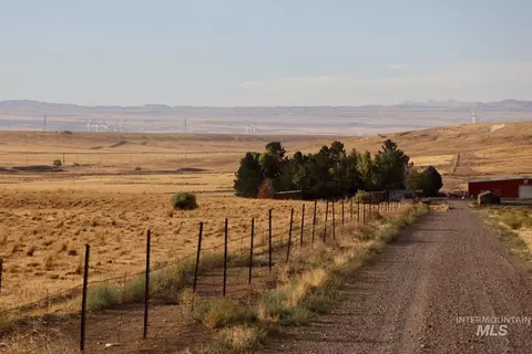 Exterior - 151 E 5600 N, Hagerman, ID 83332 photo 16 of 24