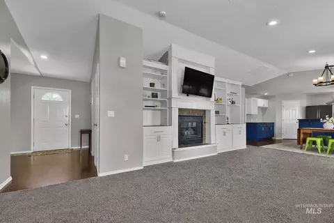 Other - 492 E Addeson St, Meridian, ID 83646 photo 2 of 13
