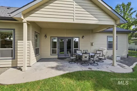 Exterior - 4465 W Escalante Dr, Eagle, ID 83616 photo 6 of 9