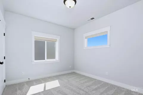 Bedroom - 549 S Steephead Ln, Eagle, ID 83616 photo 6 of 9