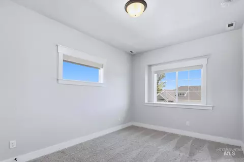 Bedroom - 549 S Steephead Ln, Eagle, ID 83616 photo 4 of 9