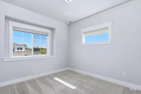 Bedroom - 549 S Steephead Ln, Eagle, ID 83616 photo 8 of 9