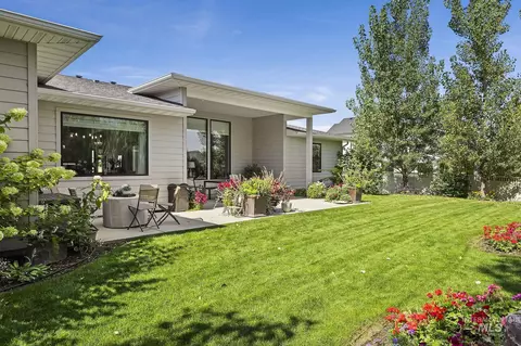 Exterior - 2214 Settlers Ridge Trl, Twin Falls, ID 83301 photo 6 of 11