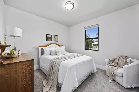 Bedroom - 2214 Settlers Ridge Trl, Twin Falls, ID 83301 photo 5 of 5