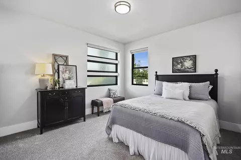 Bedroom - 2214 Settlers Ridge Trl, Twin Falls, ID 83301 photo 4 of 5