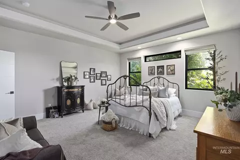 Bedroom - 2214 Settlers Ridge Trl, Twin Falls, ID 83301 photo 2 of 5