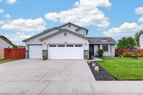 1209 Cattail St, Nampa, ID 83686