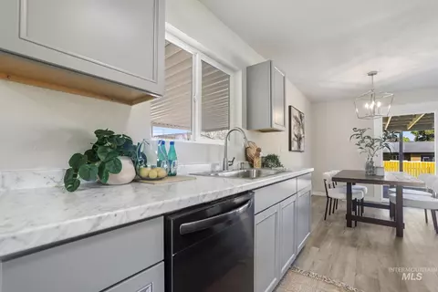 Kitchen - 220 Main St, Buhl, ID 83316 photo 5 of 5