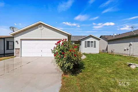 2411 Gosling St, Caldwell, ID 83605