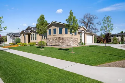 Exterior - 3940 W Monticello St, Eagle, ID 83616 photo 5 of 5