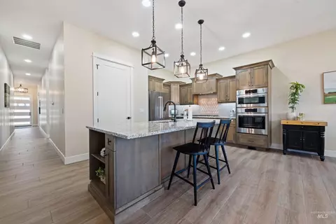 Kitchen - 3940 W Monticello St, Eagle, ID 83616 photo 2 of 6