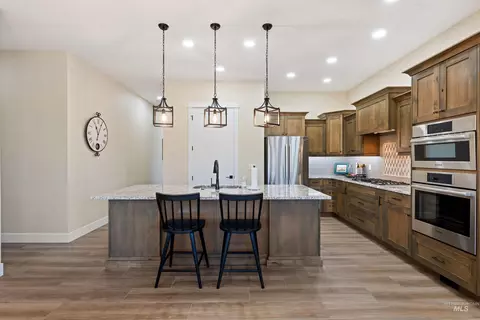 Kitchen - 3940 W Monticello St, Eagle, ID 83616 photo 4 of 6