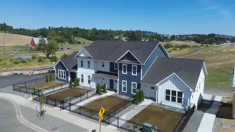1280 Edington Ave, Moscow, ID 83843