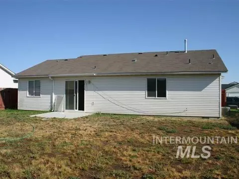 Exterior - 3816 Bennington St, Caldwell, ID 83607 photo 3 of 4