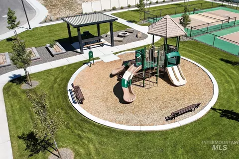 View/Area - 2619 Fall Line St, Caldwell, ID 83605 photo 1 of 4