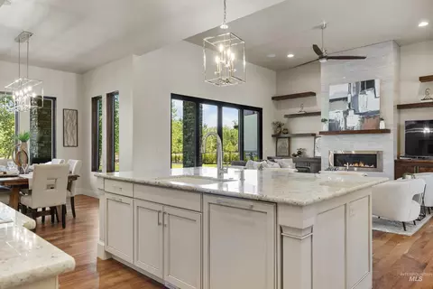 Kitchen - 573 S Brentbrook Ln, Eagle, ID 83616 photo 3 of 3