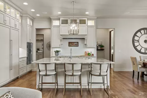 Kitchen - 573 S Brentbrook Ln, Eagle, ID 83616 photo 2 of 3