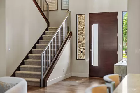 Entry Way - 573 S Brentbrook Ln, Eagle, ID 83616 photo 1 of 1