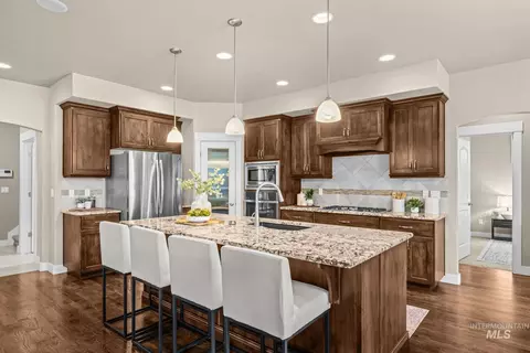 Kitchen - 274 E Schmeizer Ln, Boise, ID 83706 photo 6 of 9