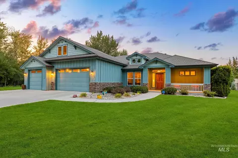 Exterior - 274 E Schmeizer Ln, Boise, ID 83706 photo 12 of 13