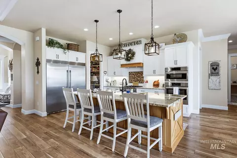 Kitchen - 367 Bard, Middleton, ID 83644 photo 2 of 6