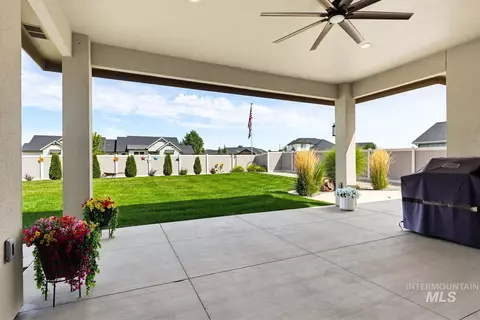 Exterior - 367 Bard, Middleton, ID 83644 photo 5 of 11