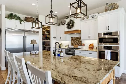 Kitchen - 367 Bard, Middleton, ID 83644 photo 3 of 6