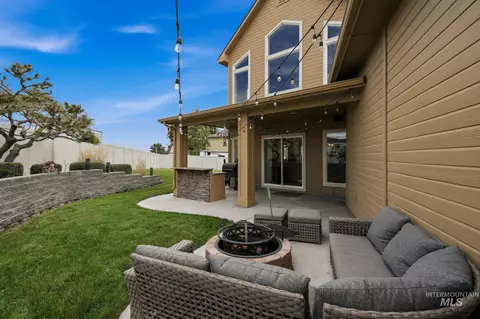 Exterior - 15585 Toscano Pl, Caldwell, ID 83607 photo 6 of 9