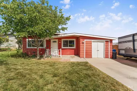 9860 W Fox Ridge Dr, Boise, ID 83709