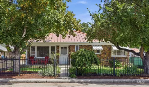 824 S Robert St, Boise, ID 83705