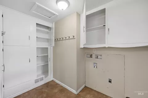 Other - 824 S Robert St, Boise, ID 83705 photo 5 of 9
