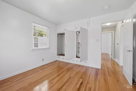 Bedroom - 824 S Robert St, Boise, ID 83705 photo 3 of 4