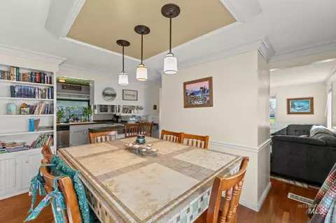 Dining - 129 12th Ave N, Buhl, ID 83316 photo 2 of 3