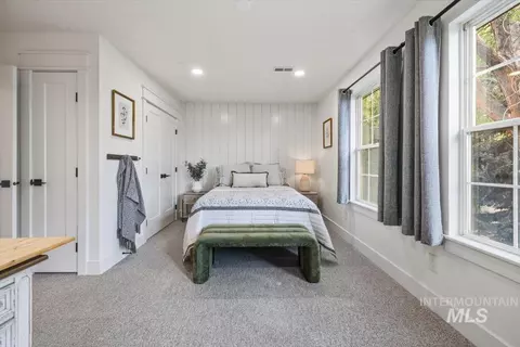Bedroom - 948 E Monarch St, Eagle, ID 83616 photo 6 of 7