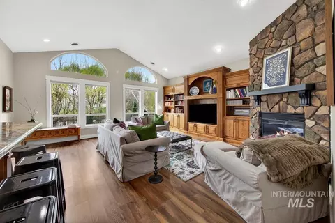 Living - 1013 E Rivers End Dr, Eagle, ID 83616 photo 1 of 3