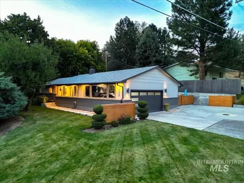 3225 N 27th, Boise, ID 83702