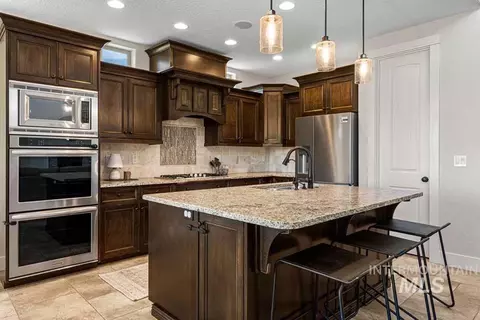 Kitchen - 2890 S Brookwater Ln, Eagle, ID 83616 photo 2 of 3