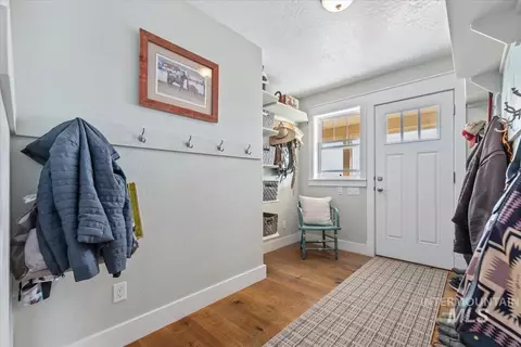 Entry Way - 8018 Stage Coach Rd, Melba, ID 83641 photo 1 of 2