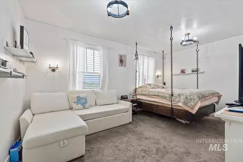 Bedroom - 8018 Stage Coach Rd, Melba, ID 83641 photo 2 of 5