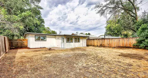Exterior - 655 S 13th, Mountain Home, ID 83647 photo 3 of 3