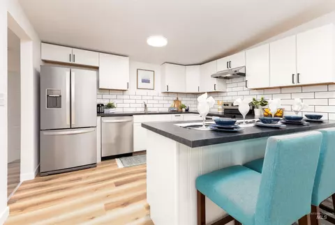 Kitchen - 655 S 13th, Mountain Home, ID 83647 photo 4 of 4