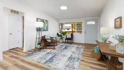 Living - 655 S 13th, Mountain Home, ID 83647 photo 1 of 1
