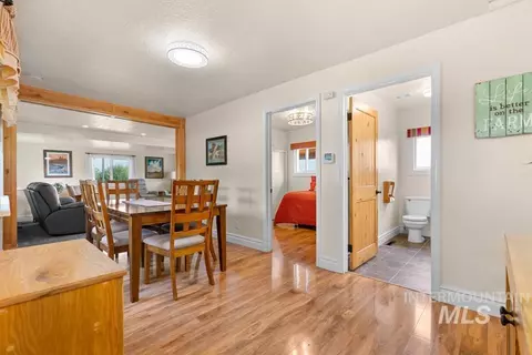 Dining - 6500 SE 10th Ave, Caldwell, ID 83607 photo 3 of 3