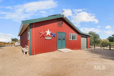 Exterior - 6500 SE 10th Ave, Caldwell, ID 83607 photo 8 of 12