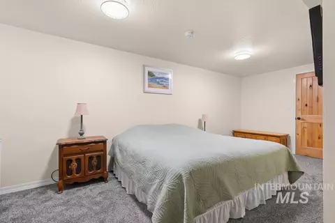 Bedroom - 6500 SE 10th Ave, Caldwell, ID 83607 photo 4 of 4